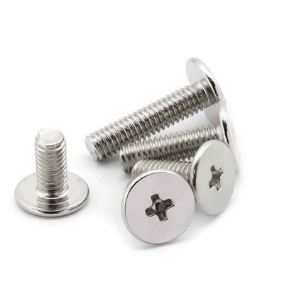Embruje el estándar galvanizado de acero inoxidable de los tornillos penetrantes de la cabeza